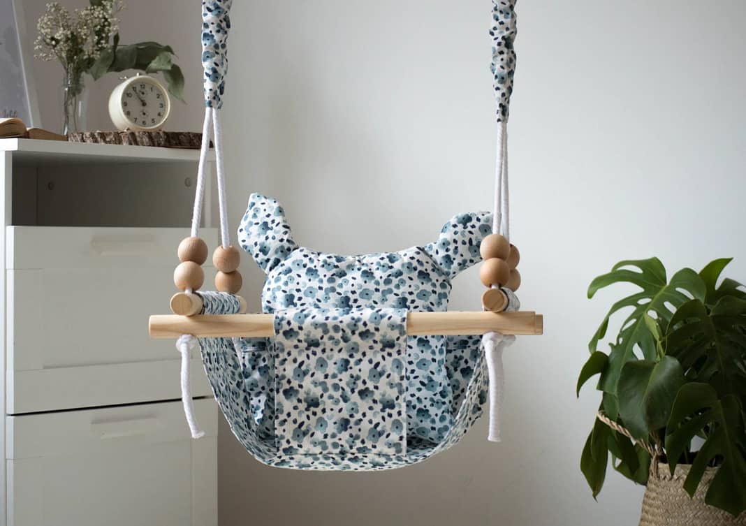 When to Stop Using Baby Swings